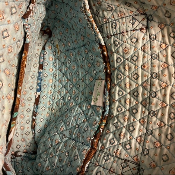 Retired Vera Bradley, Tote Bag, in Java Blue - Picture 3 of 8